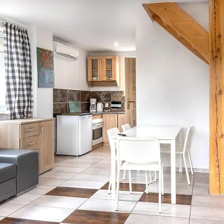 Lodge Letniskowe Grzybowo (West Pomeranian)