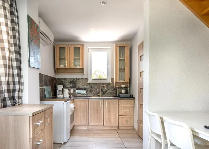 Деревянный коттедж Letniskowe Грзибово